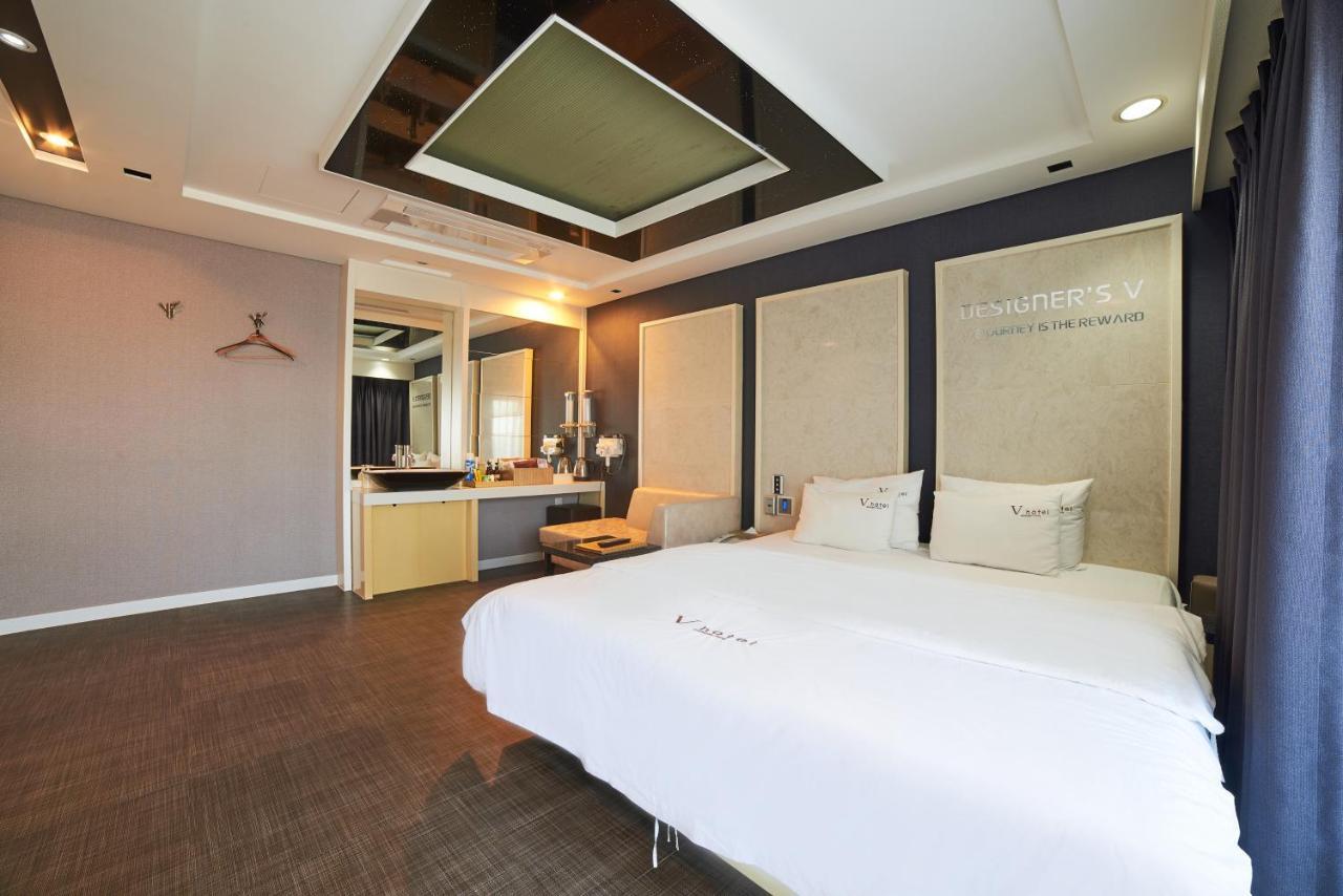 Busan Premium V Hotel Luaran gambar