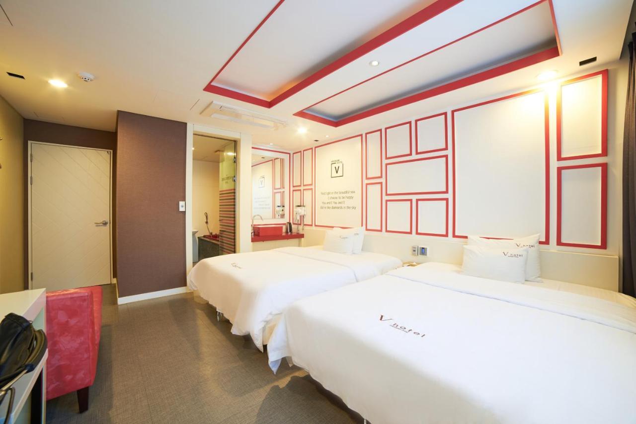 Busan Premium V Hotel Luaran gambar