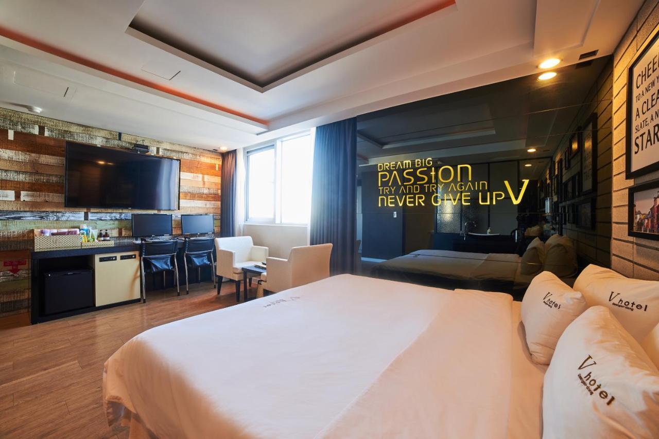 Busan Premium V Hotel Luaran gambar
